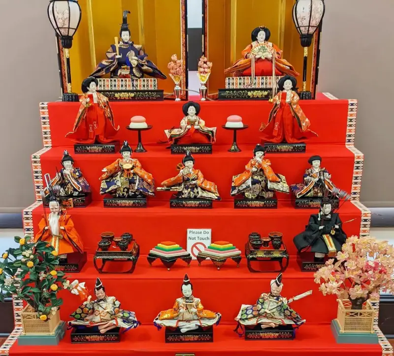 exposition poupées hina matsuri